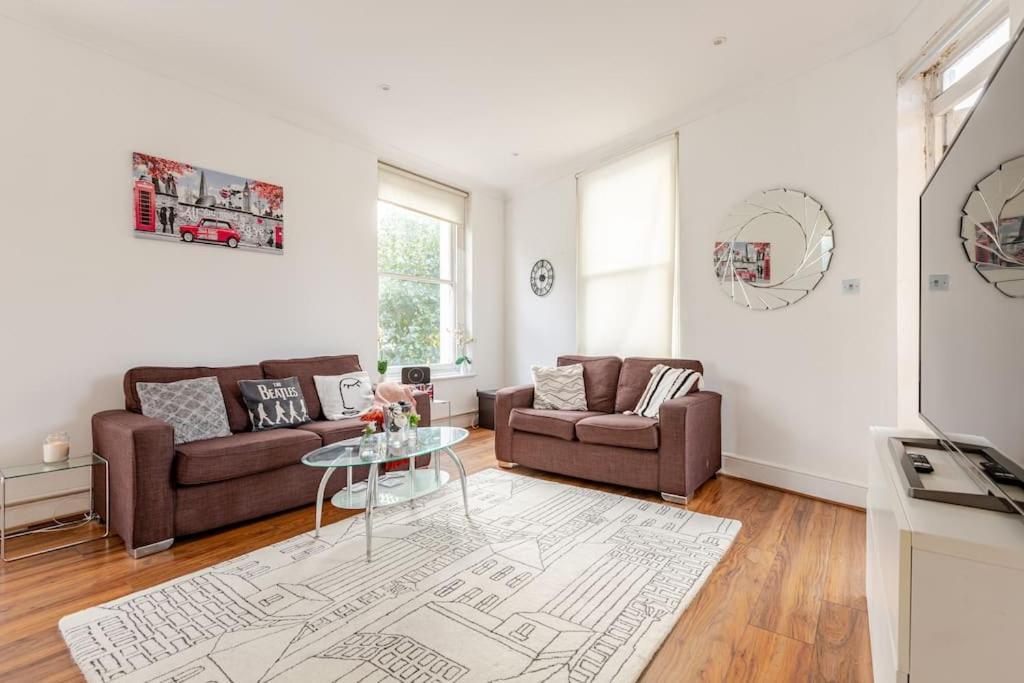 2 Bedroom Flat In St Johns Wood Londra