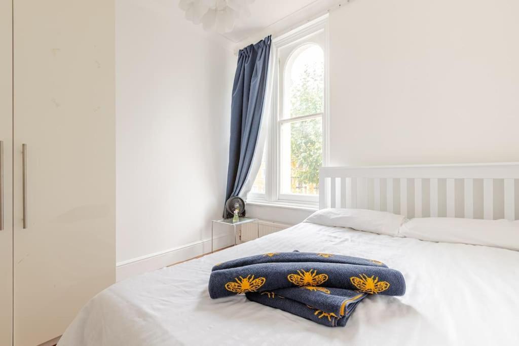 2 Bedroom Flat In St Johns Wood Appartamento