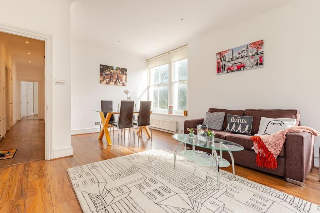 Appartamento 2 Bedroom Flat In St Johns Wood *