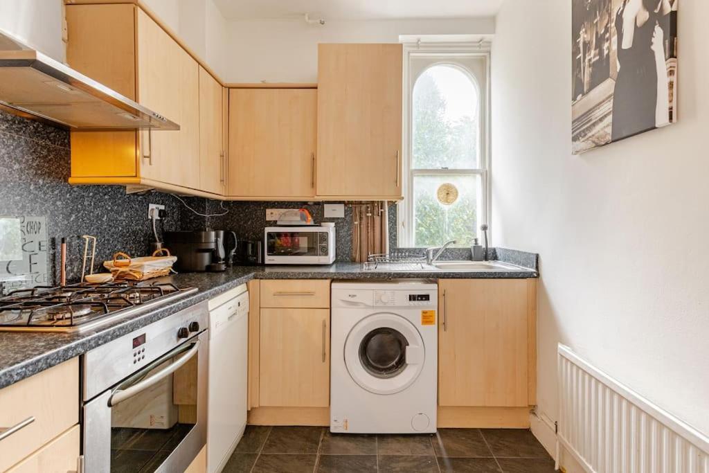 Apartament 2 Bedroom Flat In St Johns Wood *